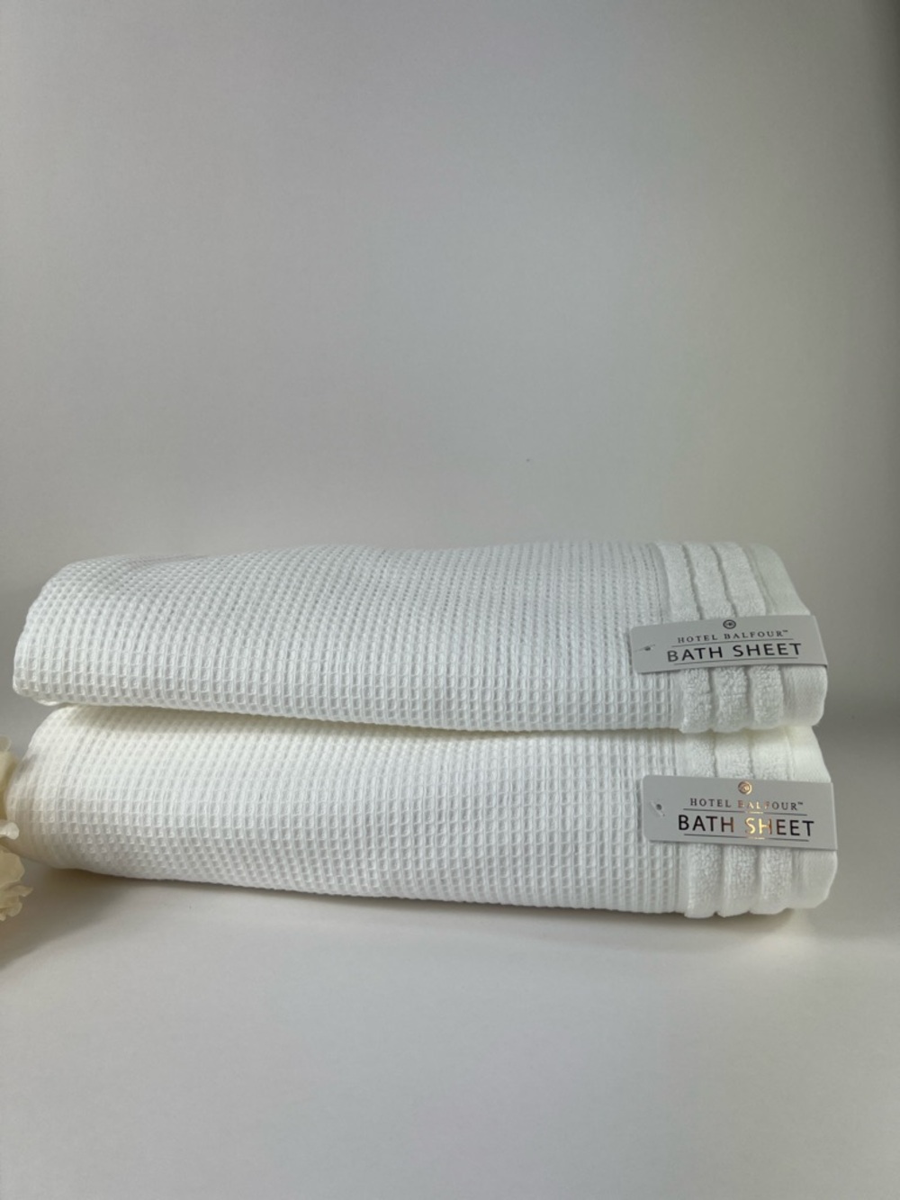 2 Pc Hotel Balfour Bath Sheets White Towels 34" x 64" 100% Cotton Spa Luxury NEW